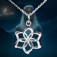 Lord of The Rings & Hobbit Galadriel's Flower Necklace